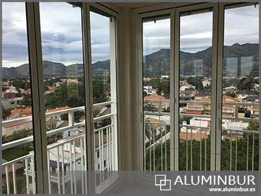 Cerramiento plegable